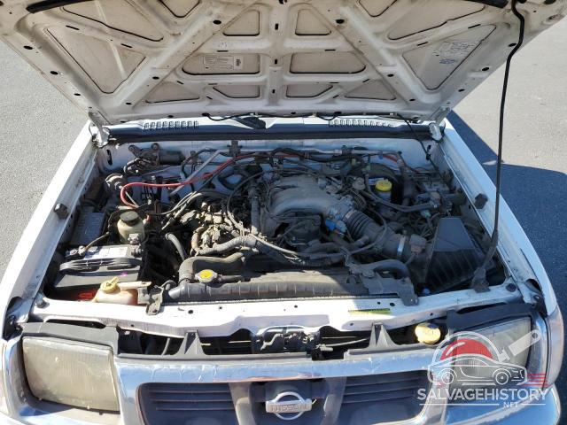 1N6ED27T8YC333138 2000 NISSAN FRONTIER photo no. 11