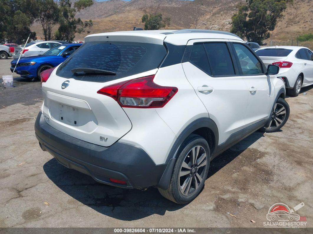 3N1CP5CU4JL543038 2018 NISSAN KICKS photo no. 4