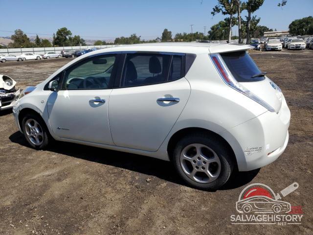 JN1AZ0CP6BT001001 2011 NISSAN LEAF photo no. 2