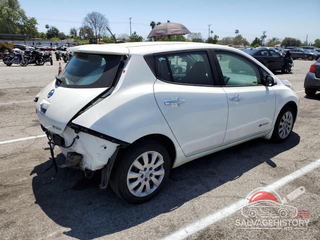 1N4AZ0CPXFC331457 2015 NISSAN LEAF photo no. 3