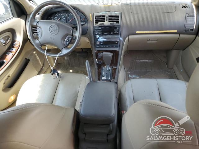 JN1CA31A31T104391 2001 NISSAN MAXIMA photo no. 8
