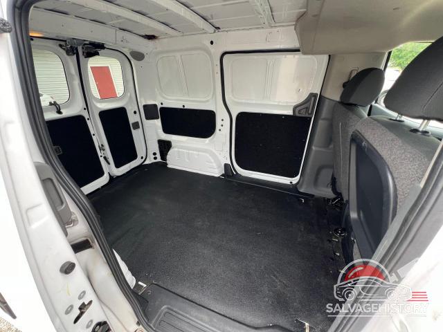 3N6CM0KN1HK721942 2017 NISSAN NV photo no. 6
