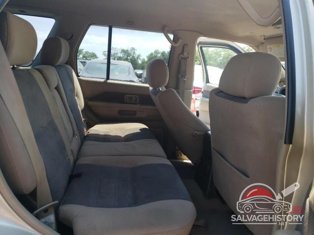 JN8AR07S1YW413592 2000 NISSAN PATHFINDER photo no. 11