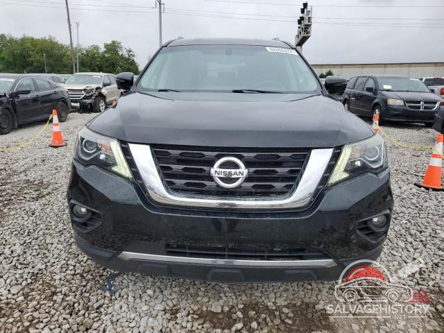 5N1DR2MM2HC681915 2017 NISSAN PATHFINDER photo no. 5