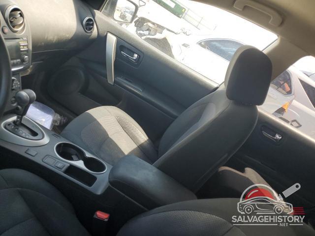 JN8AS5MT8DW530952 2013 NISSAN ROGUE photo no. 8