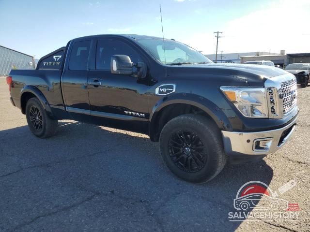 1N6AA1C53HN569743 2017 NISSAN TITAN photo no. 4
