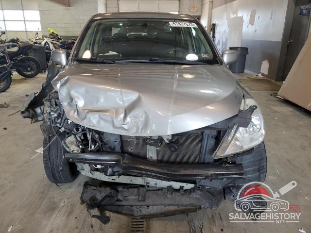 3N1BC1AP2AL355969 2010 NISSAN VERSA photo no. 5