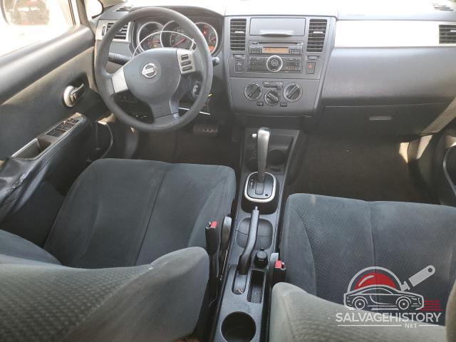 3N1BC1AP3AL405195 2010 NISSAN VERSA photo no. 8