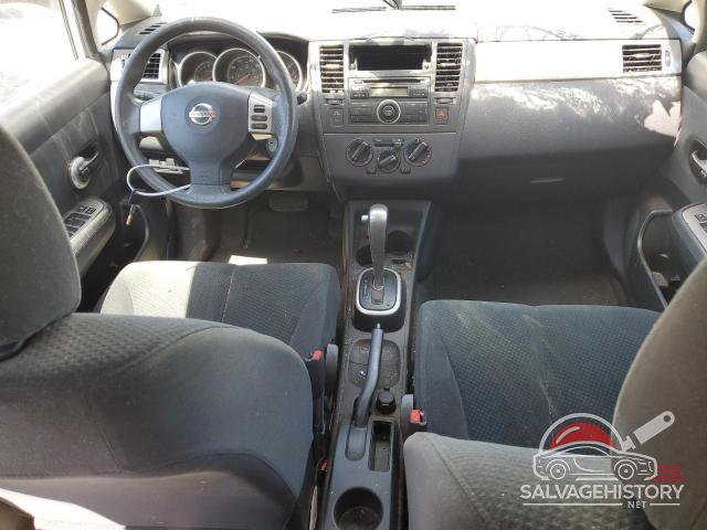 3N1BC1CP2BL411763 2011 NISSAN VERSA photo no. 8