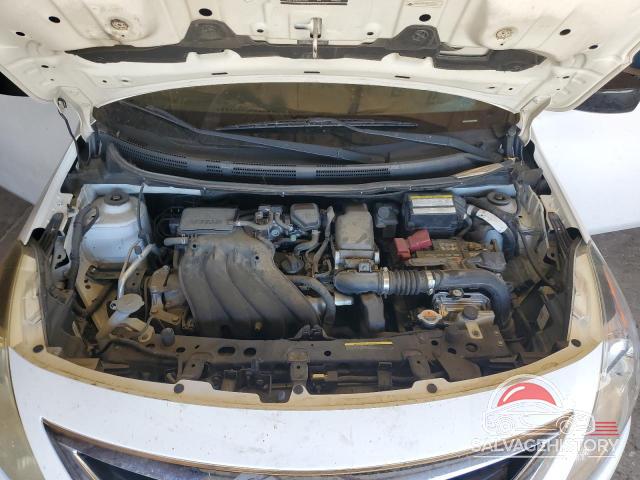 3N1CN7AP3GL852040 2016 NISSAN VERSA photo no. 11