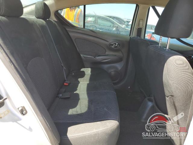 3N1CN7AP4GL871695 2016 NISSAN VERSA photo no. 10