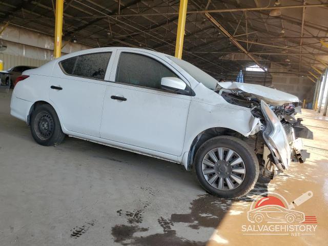 3N1CN7AP5HL823320 2017 NISSAN VERSA photo no. 4