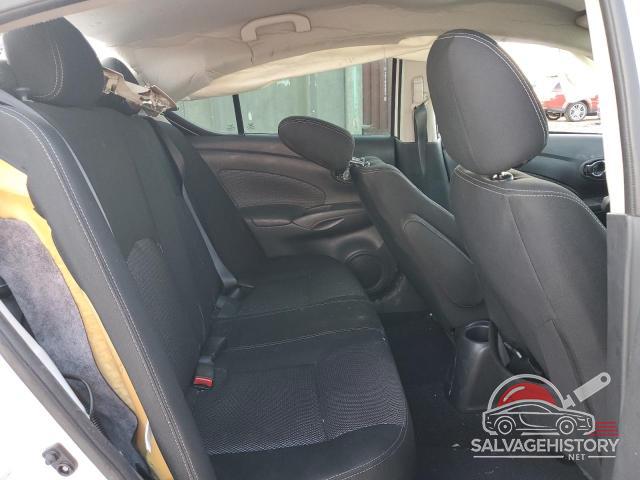 3N1CN7AP5KL838472 2019 NISSAN VERSA photo no. 10