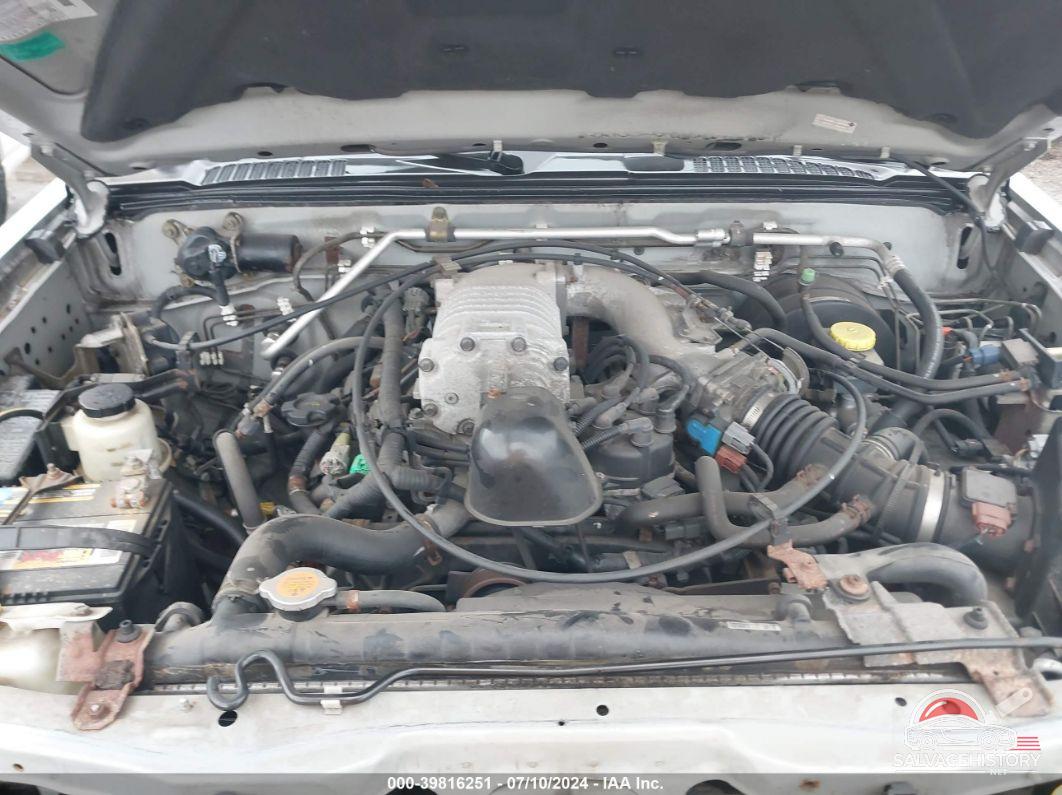 5N1MD28Y12C574132 2002 NISSAN XTERRA photo no. 10