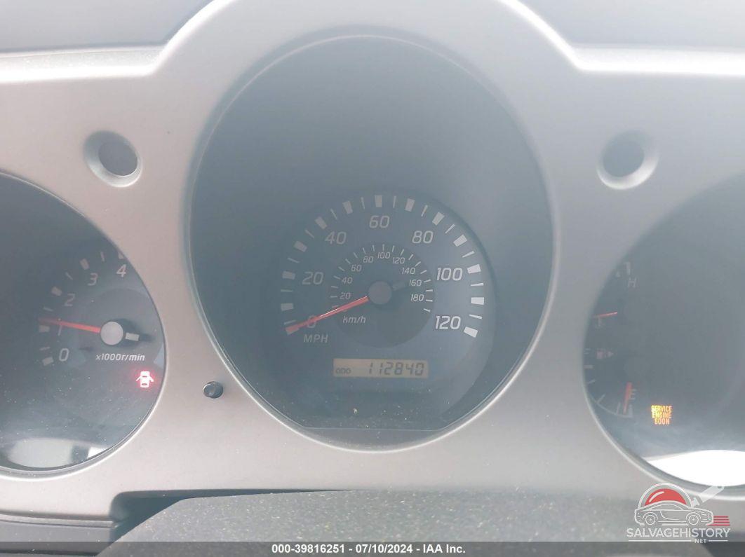 5N1MD28Y12C574132 2002 NISSAN XTERRA photo no. 7