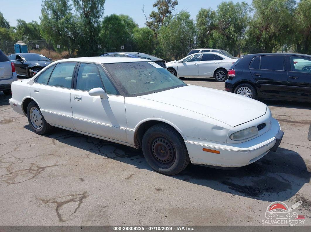 1G3HN52K3W4835849 1998 OLDSMOBILE EIGHTY EIGHT photo no. 3
