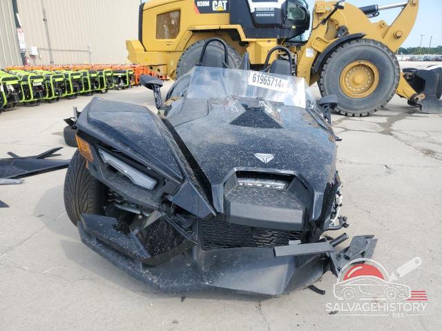 57XAATHD7P8160387 2023 POLARIS SLINGSHOT photo no. 2