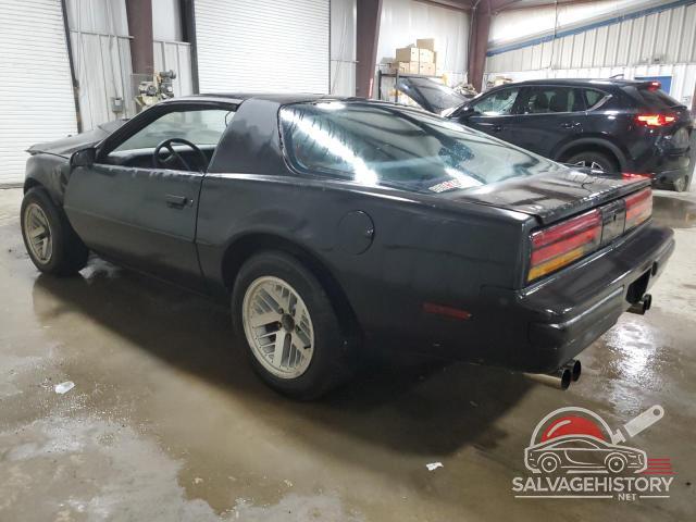 1G2FS21EXKL203543 1989 PONTIAC FIREBIRD photo no. 2