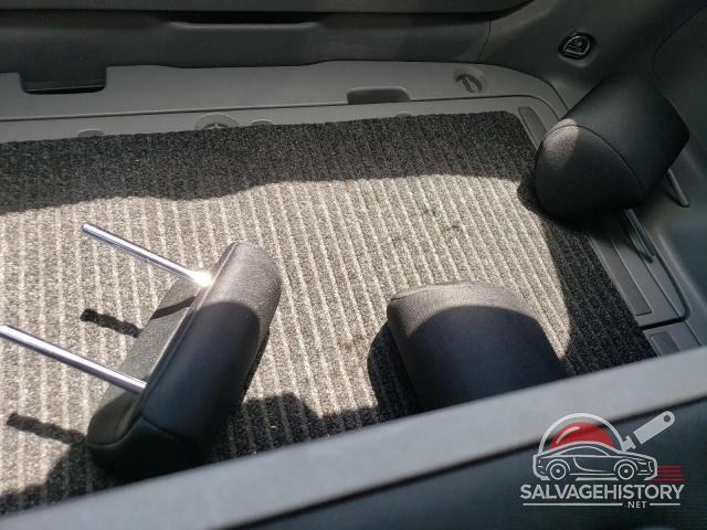 5Y2SM6E0XAZ417308 2010 PONTIAC VIBE photo no. 12