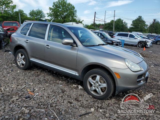 WP1AB29P24LA70225 2004 PORSCHE CAYENNE photo no. 4