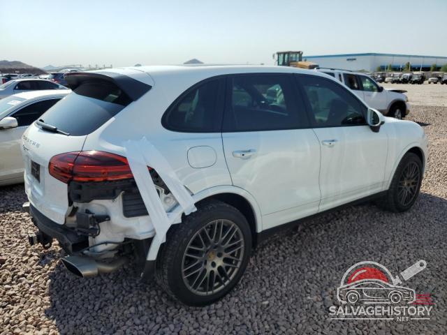 WP1AA2A21HKA84129 2017 PORSCHE CAYENNE photo no. 3