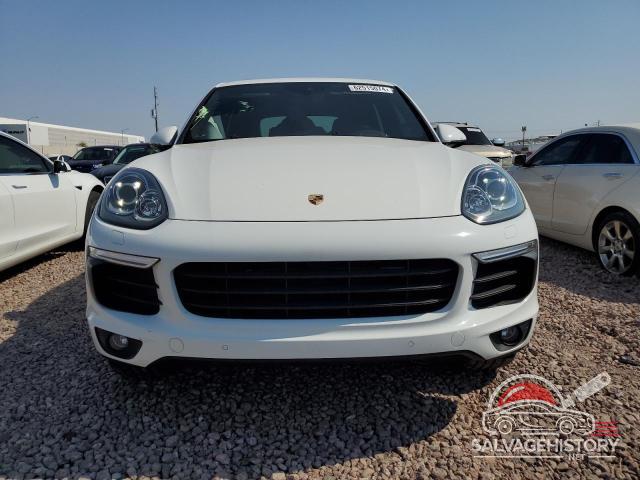 WP1AA2A21HKA84129 2017 PORSCHE CAYENNE photo no. 5