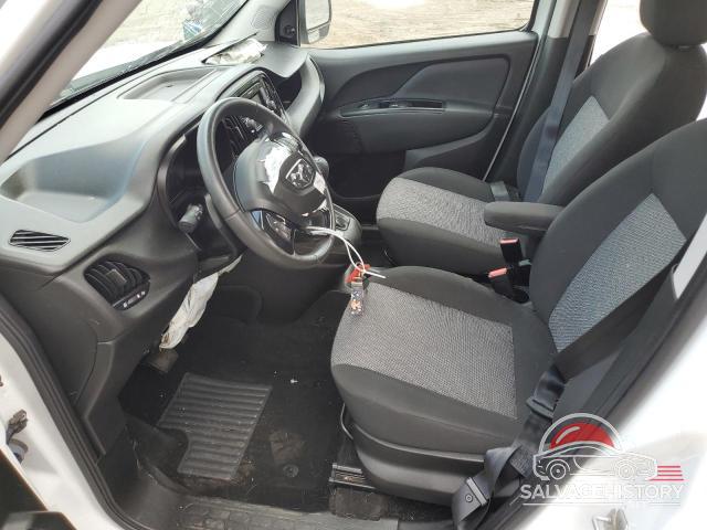 ZFBERFAT0G6C82032 2016 RAM All Models photo no. 7
