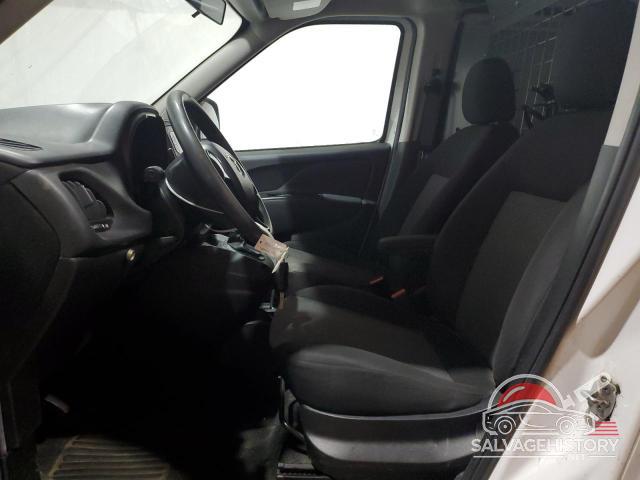 ZFBERFAT2G6C80038 2016 RAM All Models photo no. 7