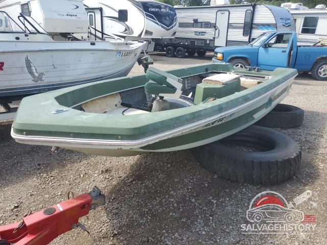 RNG251270577 1977 RANG BOAT photo no. 2