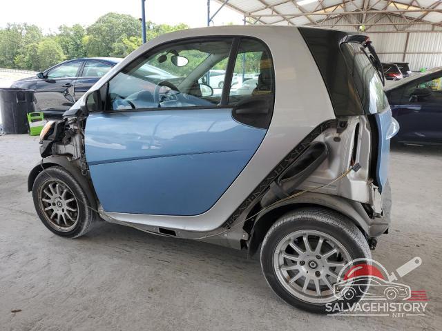 WMEEJ3BA4DK598339 2013 SMART FORTWO photo no. 2