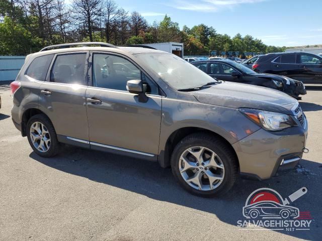 JF2SJAWC8HH543074 2017 SUBARU FORESTER photo no. 4