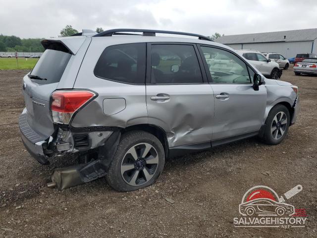 JF2SJAGCXJH525308 2018 SUBARU FORESTER photo no. 3