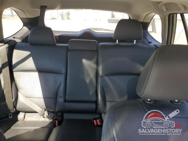 4S4BSANC6J3354211 2018 SUBARU OUTBACK photo no. 10