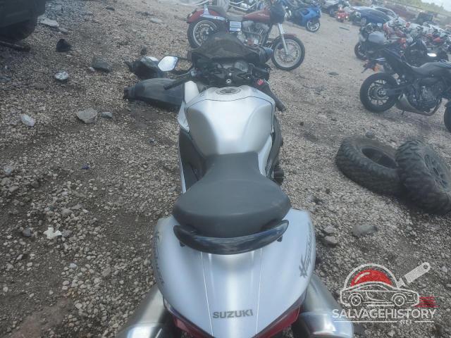 JS1EJ11BXN7100799 2022 SUZUKI GSX1300 RR photo no. 6