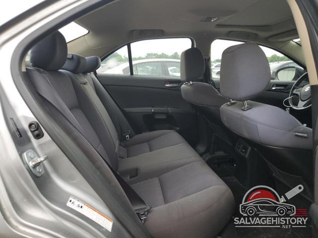 JS2RF9A55A6100510 2010 SUZUKI KIZASHI photo no. 10