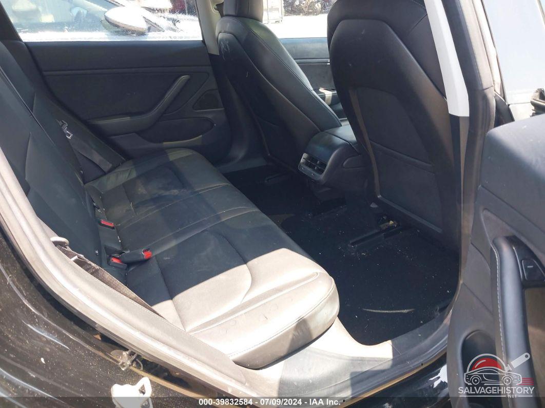 5YJ3E1EA1JF011355 2018 TESLA MODEL 3 photo no. 8