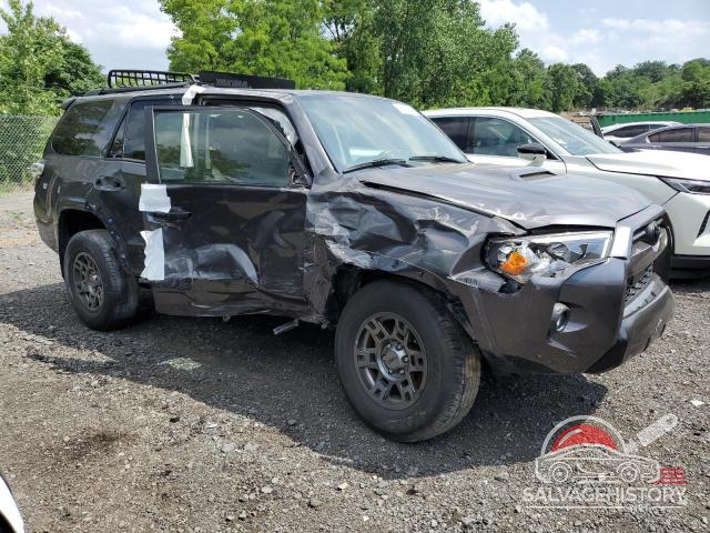 JTEHU5JR5M5845013 2021 TOYOTA 4RUNNER photo no. 4