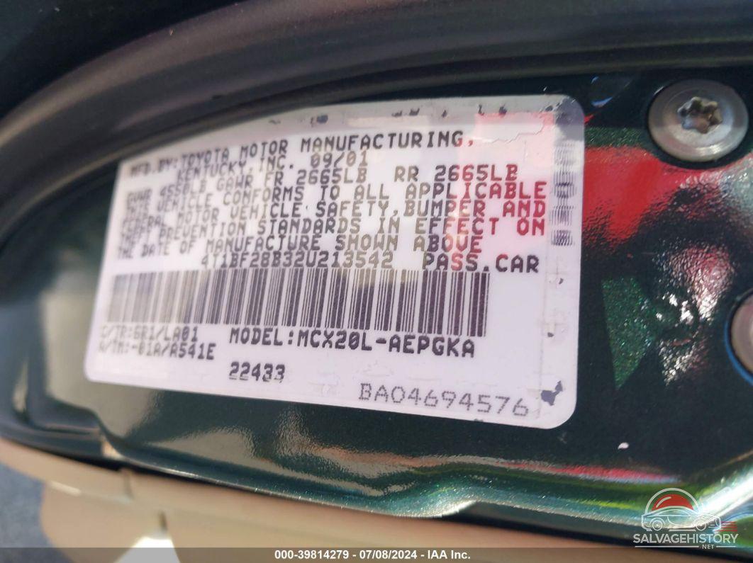 4T1BF28B32U213542 2002 TOYOTA AVALON photo no. 9