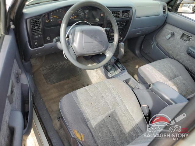5TEPM62N1YZ693168 2000 TOYOTA All Models photo no. 8