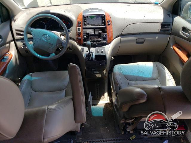 5TDYK4CC2AS303984 2010 TOYOTA All Models photo no. 8