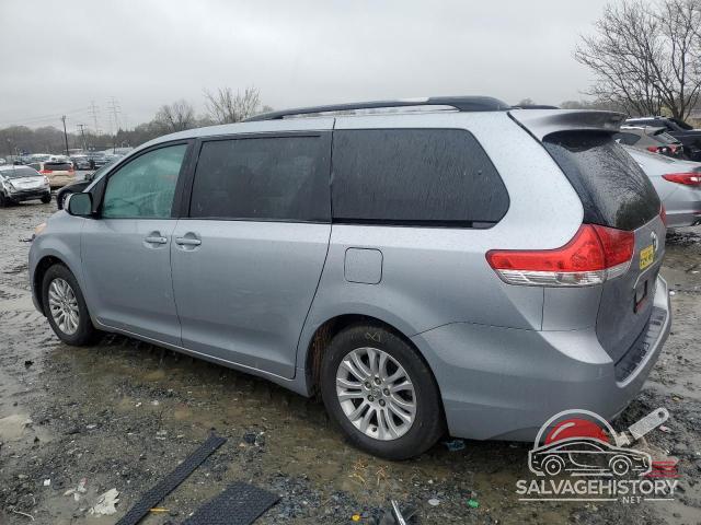 5TDYK3DC0DS366935 2013 TOYOTA All Models photo no. 2