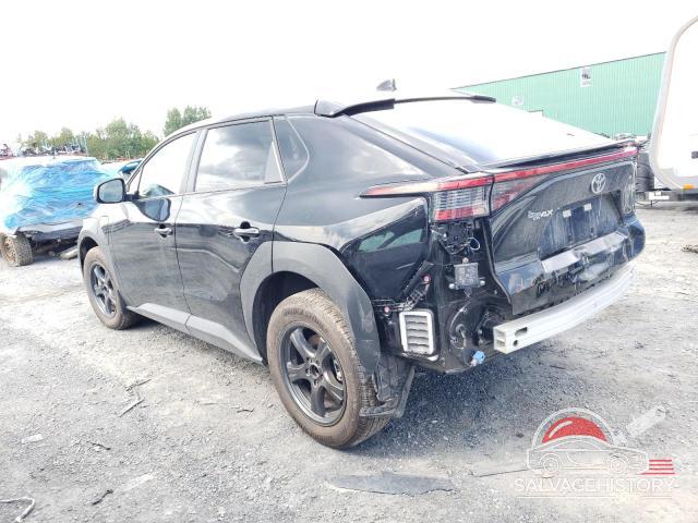 JTMAAAAA5PA016844 2023 TOYOTA BZ4X XLE photo no. 2