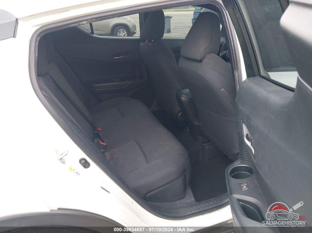 NMTKHMBX1JR053869 2018 TOYOTA C-HR photo no. 8