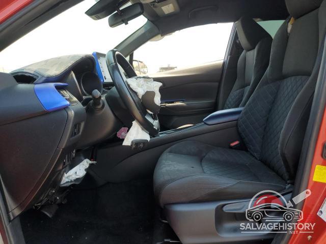 JTNKHMBX5L1074110 2020 TOYOTA C-HR photo no. 7