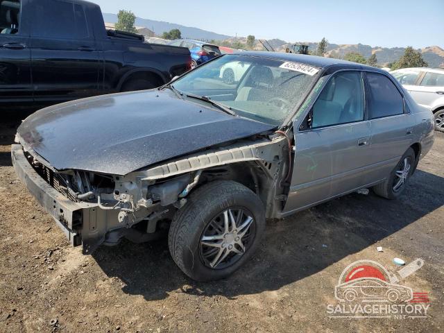 JT2BF22K8V0081427 1997 TOYOTA CAMRY photo no. 2