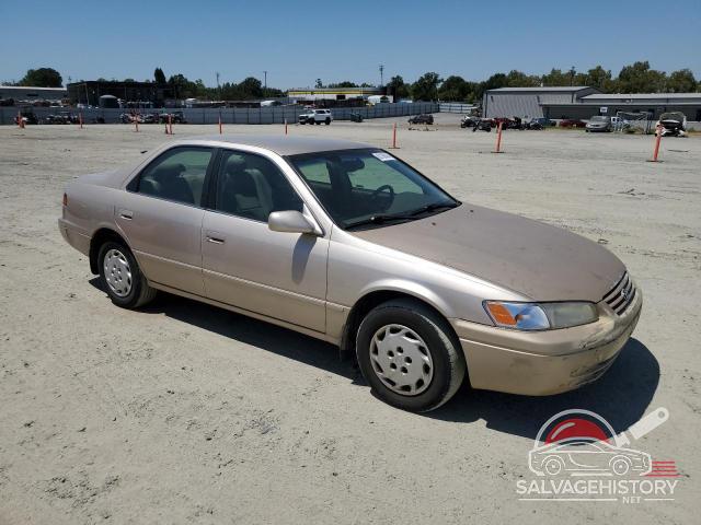 JT2BG22K1W0245115 1998 TOYOTA CAMRY photo no. 4