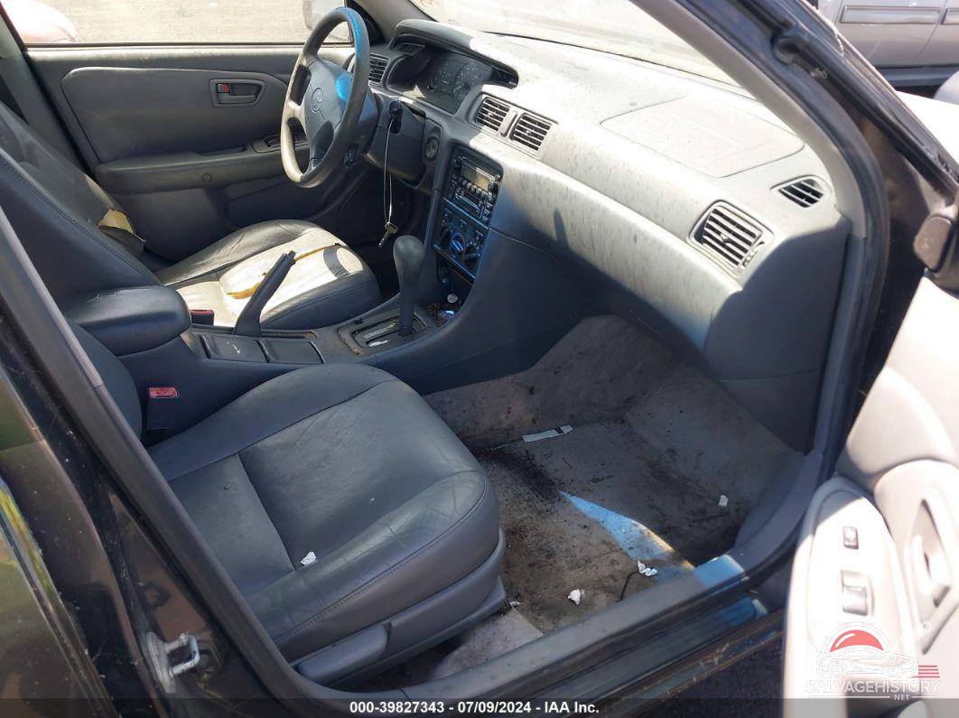 JT2BF22K2Y0261359 2000 TOYOTA CAMRY photo no. 5