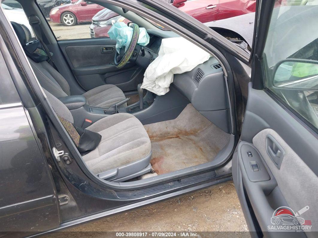 4T1BG22K51U797317 2001 TOYOTA CAMRY photo no. 5