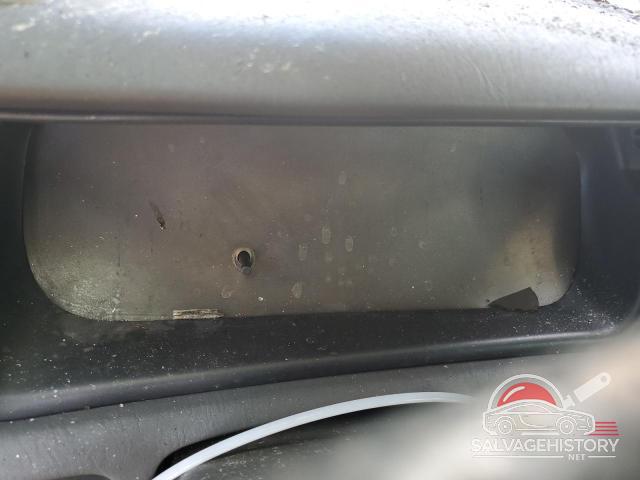 JT2BG22K810574032 2001 TOYOTA CAMRY photo no. 9