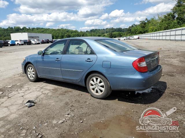 4T1BE30K42U568563 2002 TOYOTA CAMRY photo no. 2